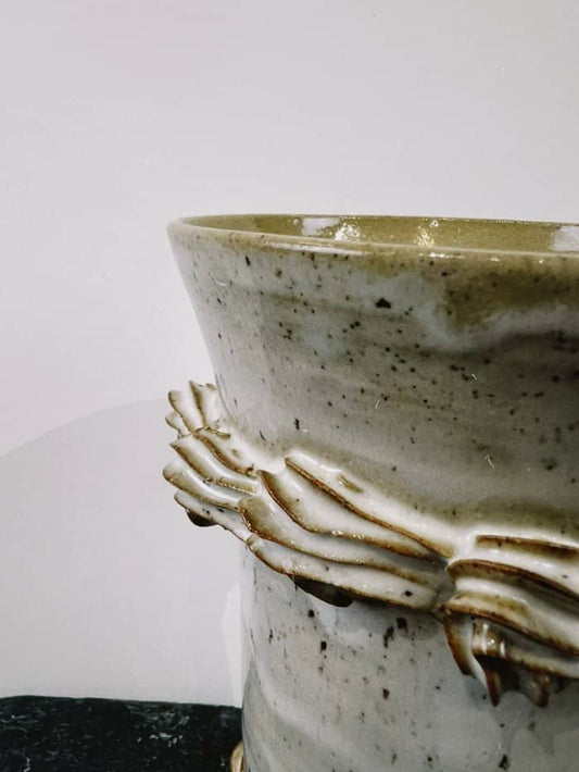 Biscuit Caked Vase - Daisy Witch Club