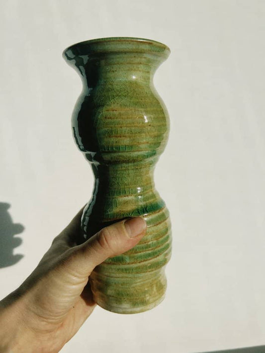 Oliva Vase II - Daisy Witch Club