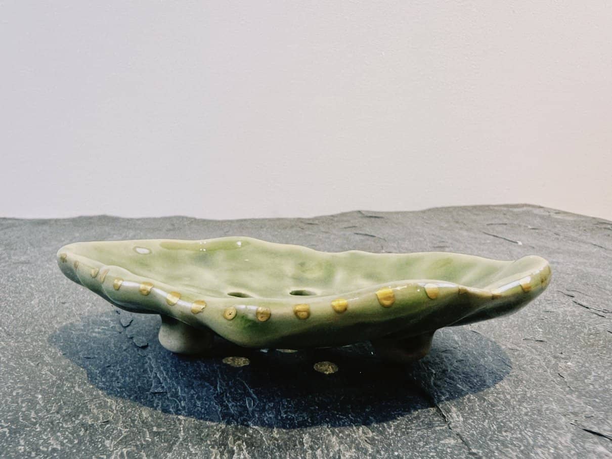 Helecho Soap Dish I - with gold lustre - Daisy Witch Club