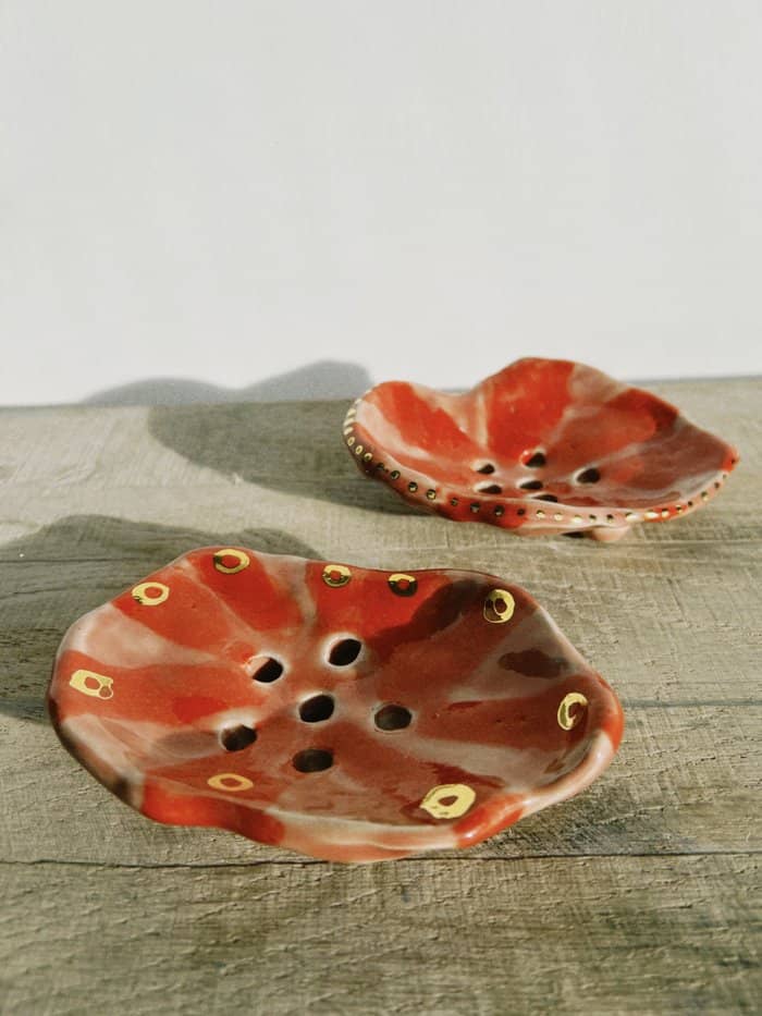 Rosita Gold Soap Dish with Gold Lustre Circles - Daisy Witch Club