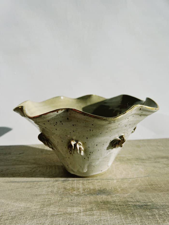 Galleta Waved Fruit Bowl With Gold Lustre - Daisy Witch Club