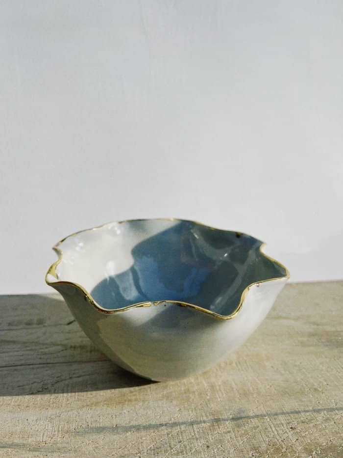 Neblina Waved Bowl with Gold Lustre - Daisy Witch Club